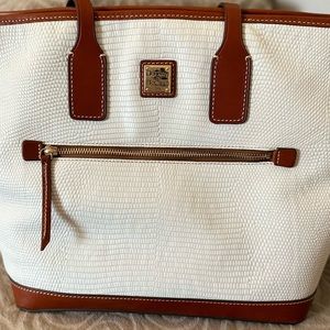 Dooney & Bourke *RARE* Embossed Lizard Collection Leather Tote - White